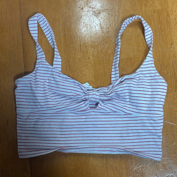 Red and white striped crop top - Picture 1 of 4